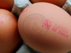 znaczenie pieczątek na produktach